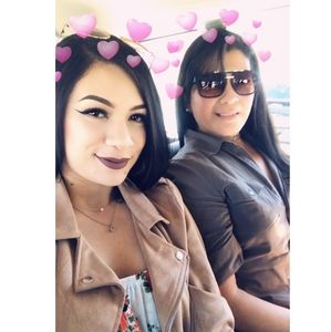 Meet your Posher, Luz